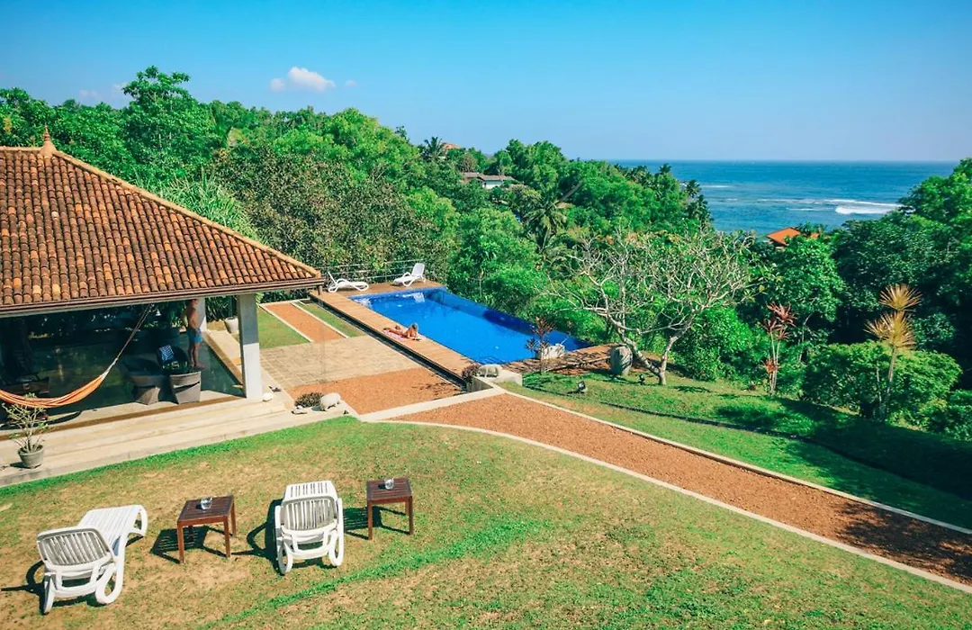 Highland Villa-1